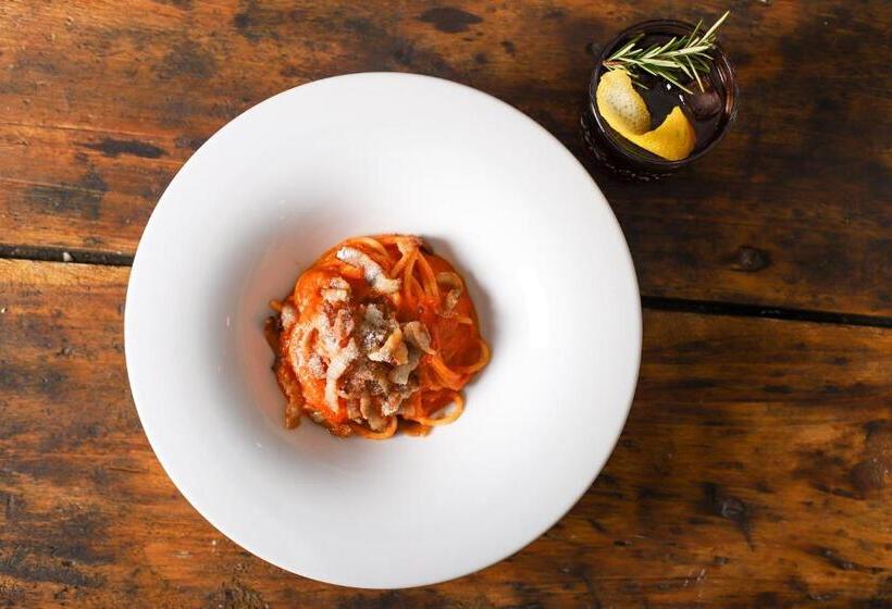 فندق Villa Lussana