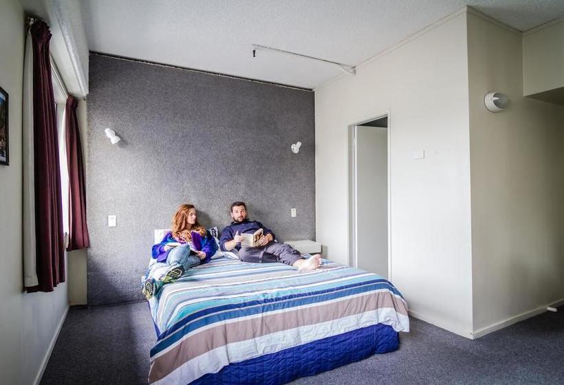 酒店 Yha Queenstown Central