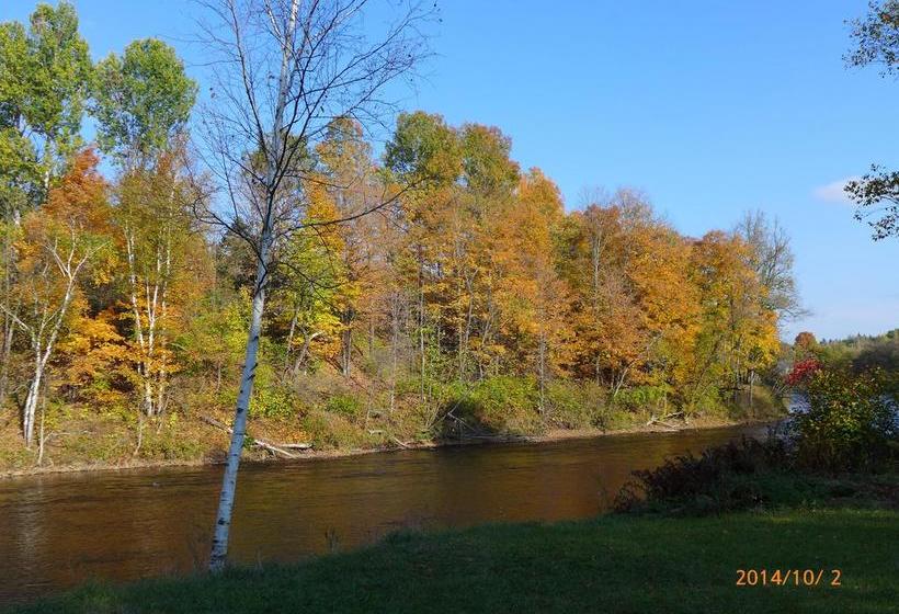 Motel De La Rivière