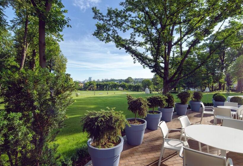 Relais & Châteaux Hotel Quadrille   Adults Only