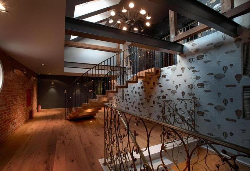 Relais & Châteaux Hotel Quadrille   Adults Only