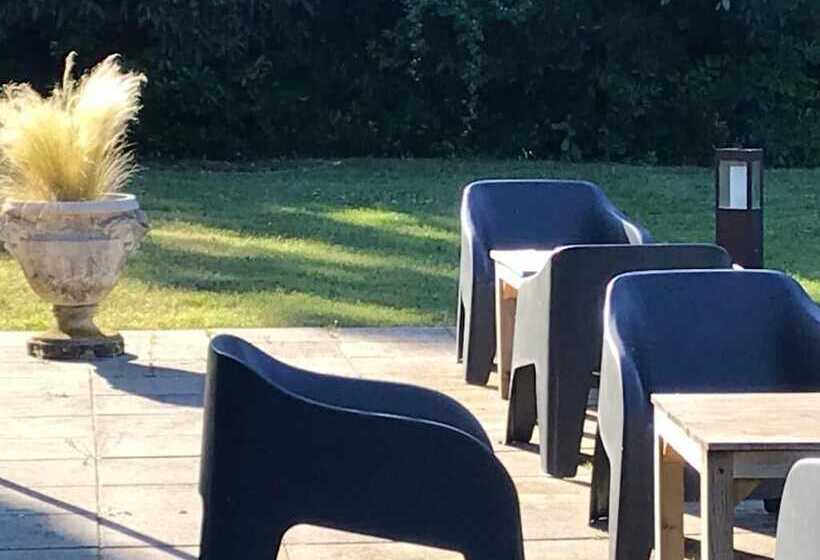 Bed and Breakfast Château De Gramazie Chambres D Hôtes