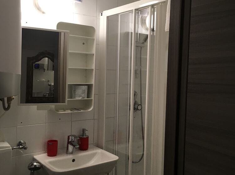 هتل Affittacamere Rio Centrale