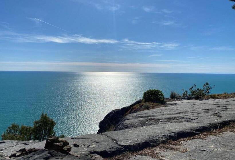 هتل Affittacamere Rio Centrale