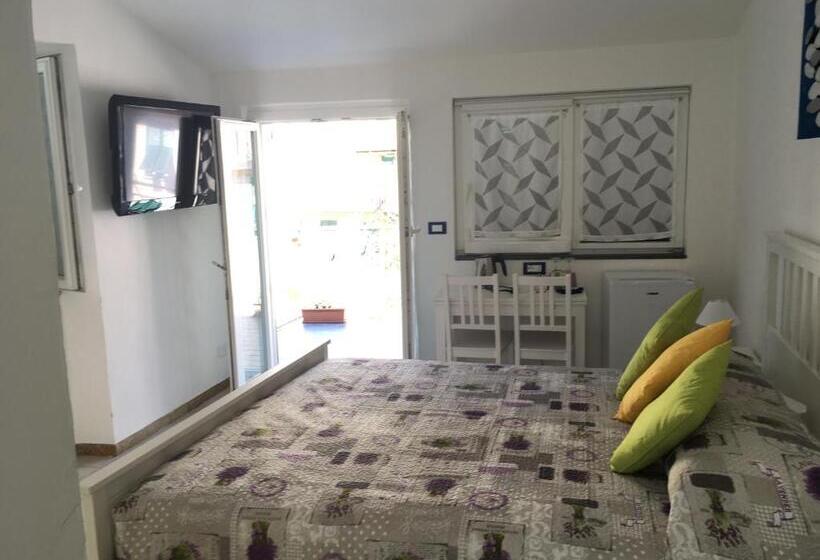 هتل Affittacamere Rio Centrale