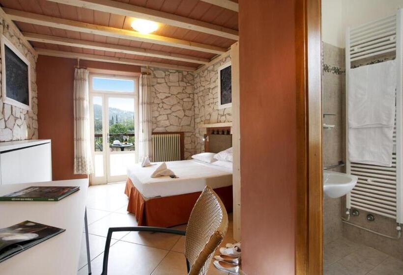 فندق Albergo Garni Orchidea