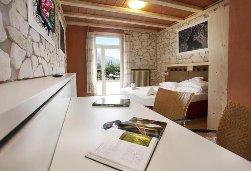 فندق Albergo Garni Orchidea