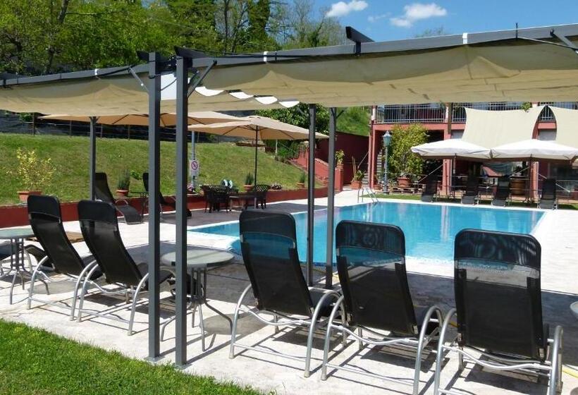 هتل Albergo La Luna