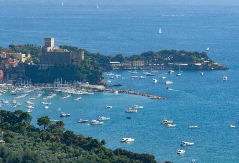 هتل Albergo La Luna