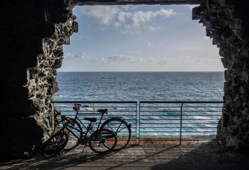 هتل Albergo La Luna