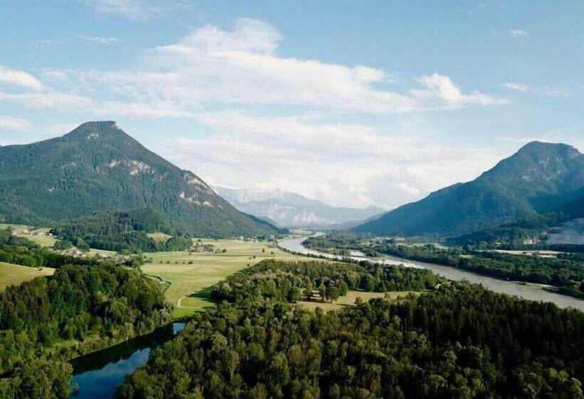 Отель Almhostel