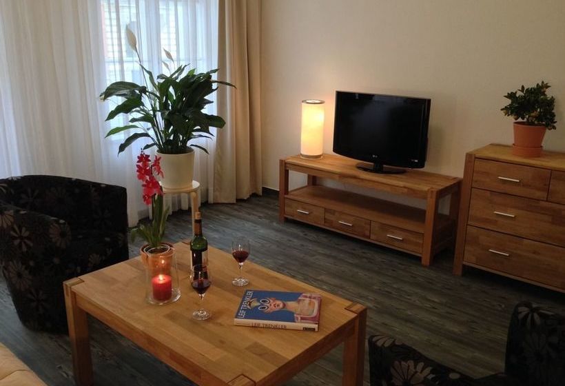 호텔 Apartmenthaus Haus Feuerbach