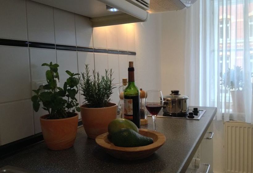 호텔 Apartmenthaus Haus Feuerbach