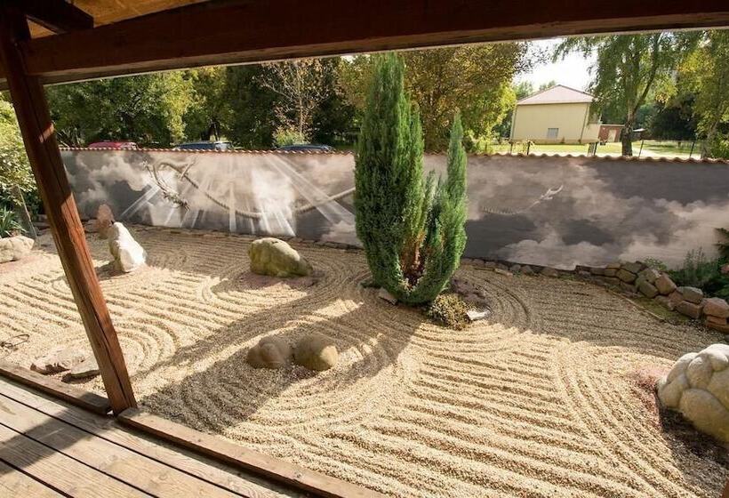 ホテル Apartments Wolkentor