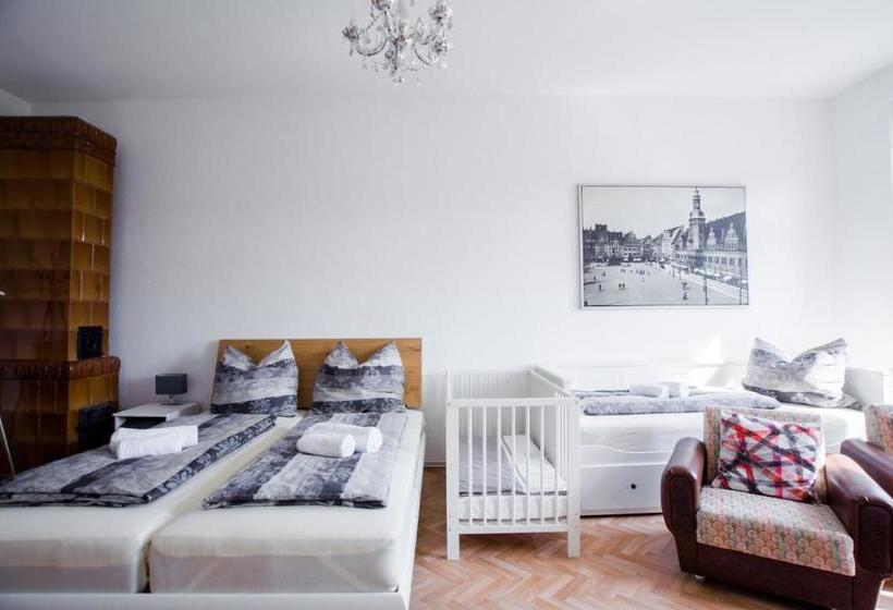 ホテル Auwald Appartment