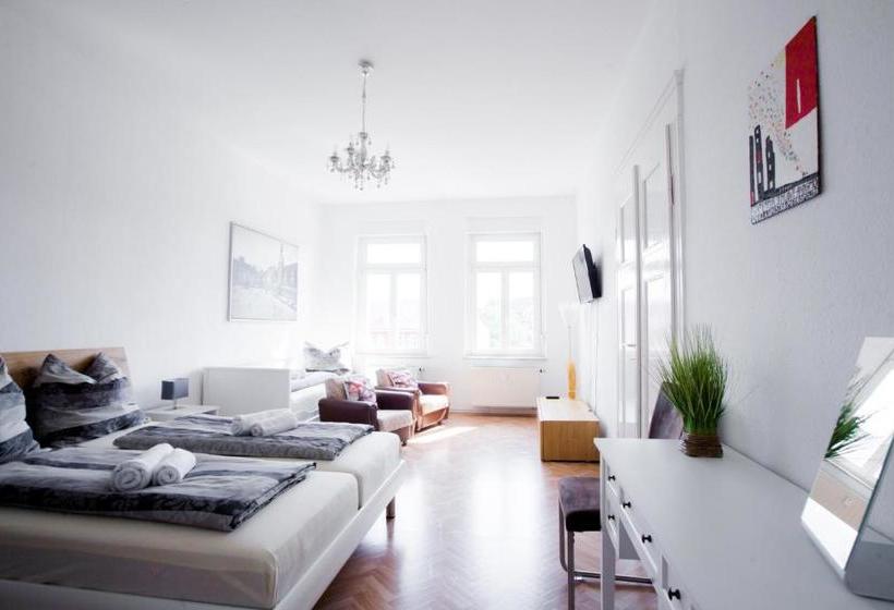 ホテル Auwald Appartment