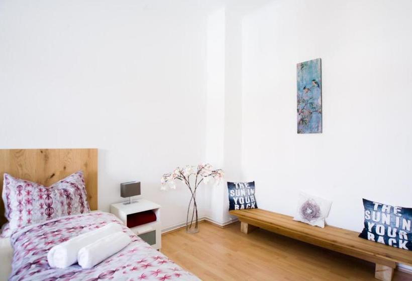 ホテル Auwald Appartment