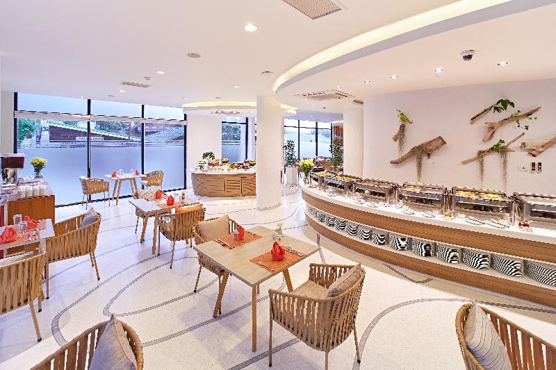ホテル Bandara Phuket Beach Resort