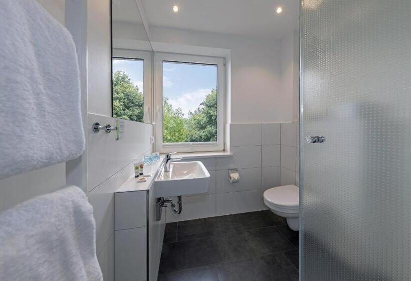 Beach Hotel California