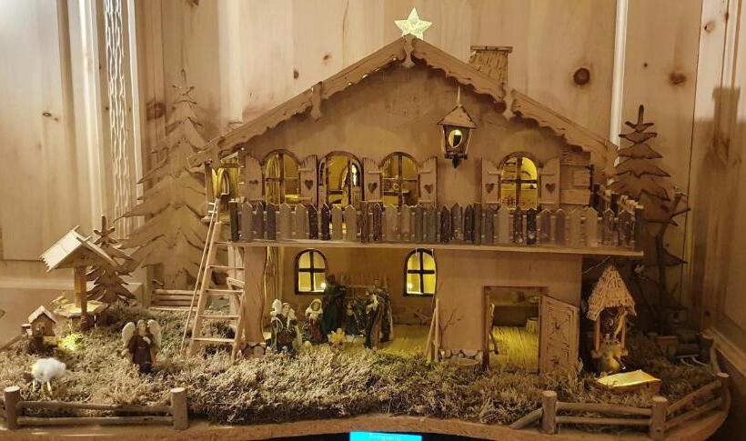 호텔 Bigger Hof   Wirtshaus Platzhirsch Am Jahnplatz