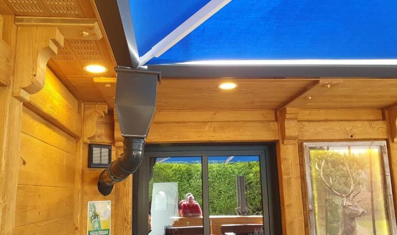 호텔 Bigger Hof   Wirtshaus Platzhirsch Am Jahnplatz