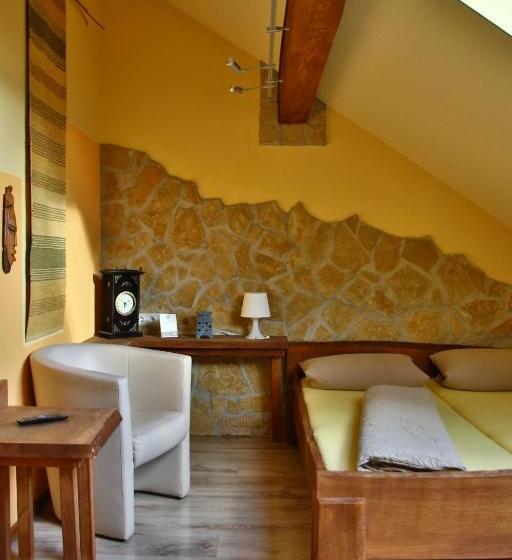 فندق Bistro Europa