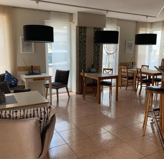 فندق Bistro Europa