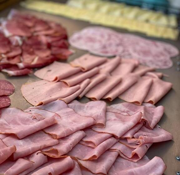 فندق Bistro Europa