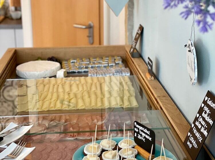 فندق Bistro Europa