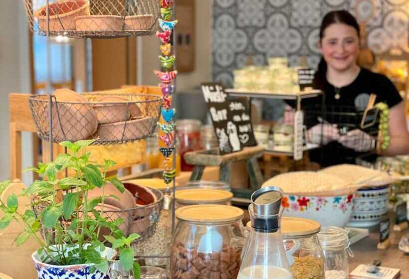 فندق Bistro Europa