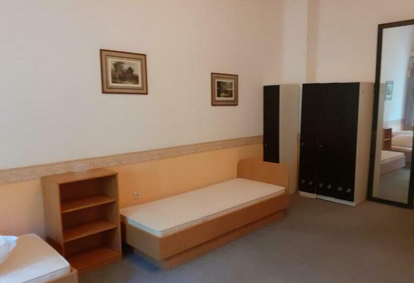 ホテル Brasilien Steak Haus  Und Restaurant