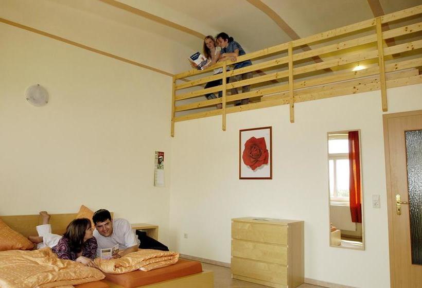 בית מלון כפרי Brückenkopf