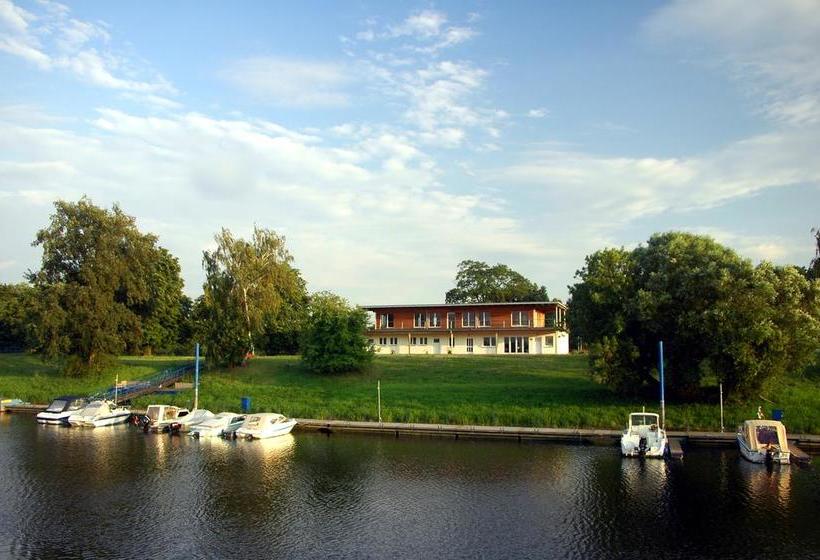 בית מלון כפרי Brückenkopf