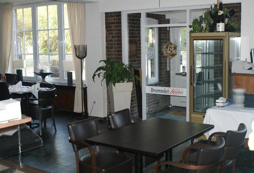 호텔 & Restaurant Brommler Mühle