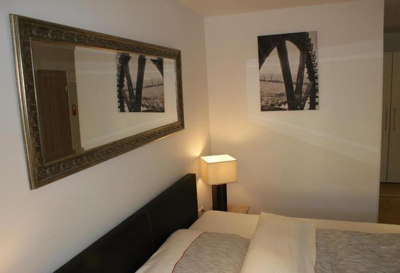 호텔 & Restaurant Brommler Mühle