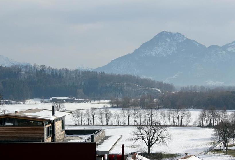 ホテル Burgdacherl