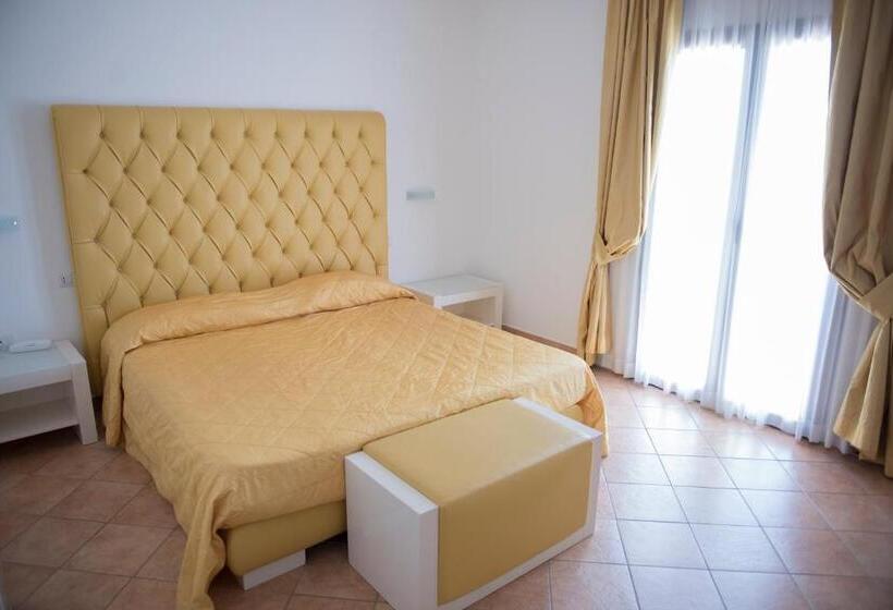 호텔 Caluna Charme