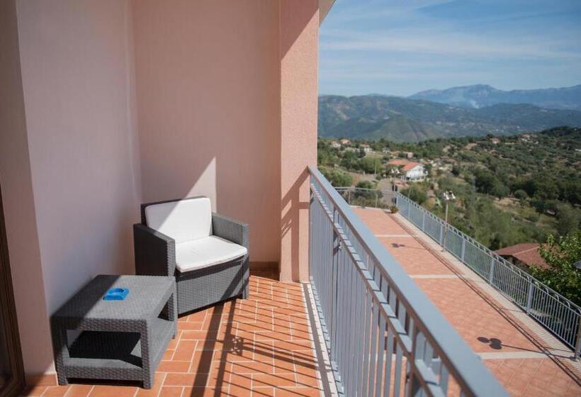 호텔 Caluna Charme