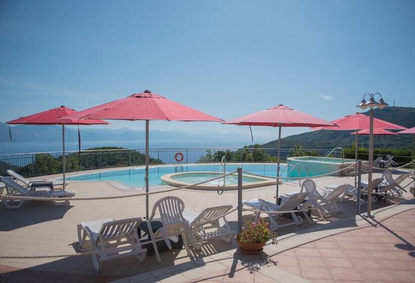 호텔 Caluna Charme