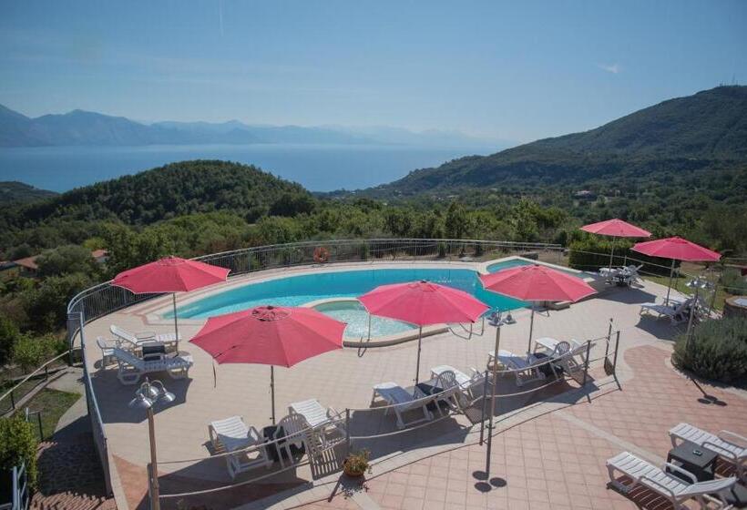 호텔 Caluna Charme