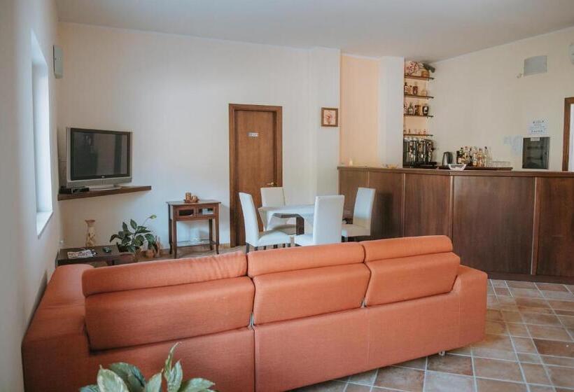 호텔 Caluna Charme