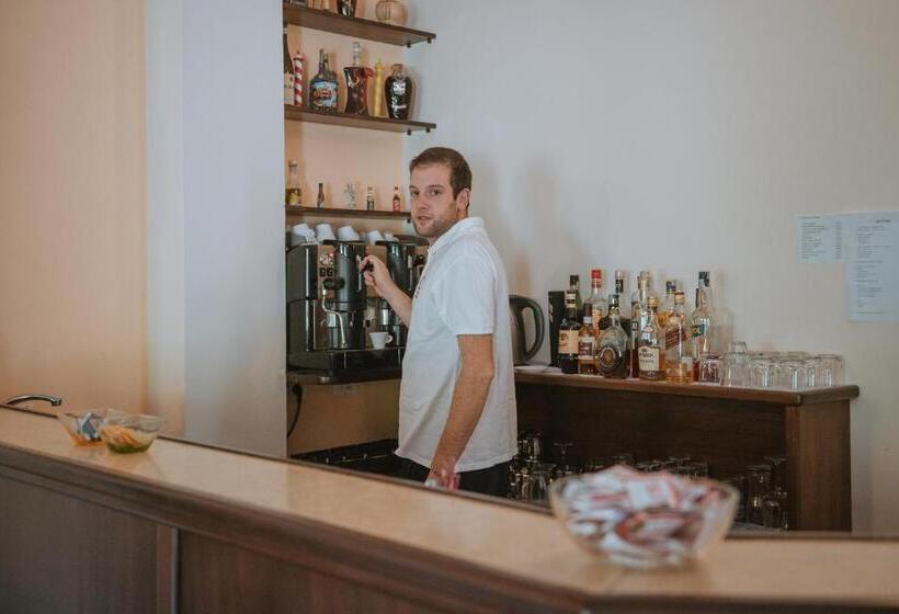 호텔 Caluna Charme