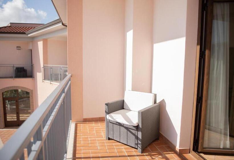 호텔 Caluna Charme