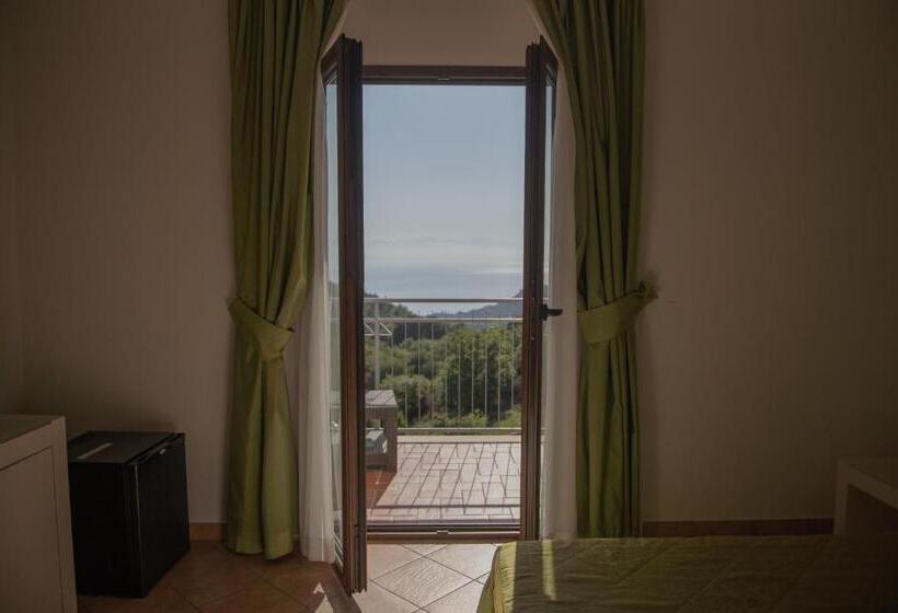 호텔 Caluna Charme