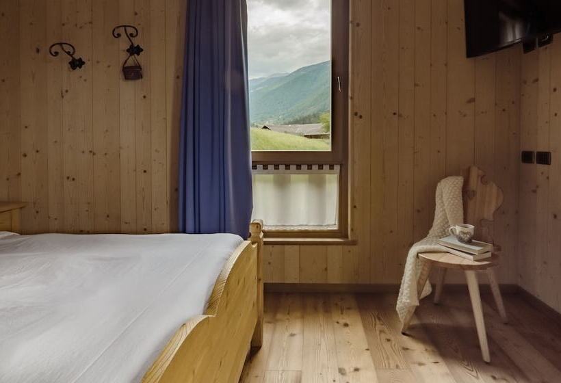 هتل Chalet Val Di Rabbi