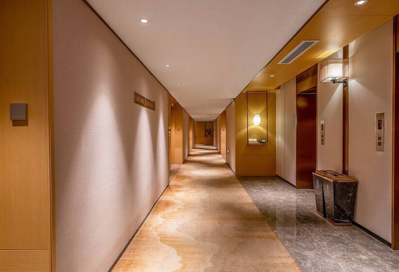 Echeng Hotel Guangzhou Zhujiang New Town Jinan University Branch