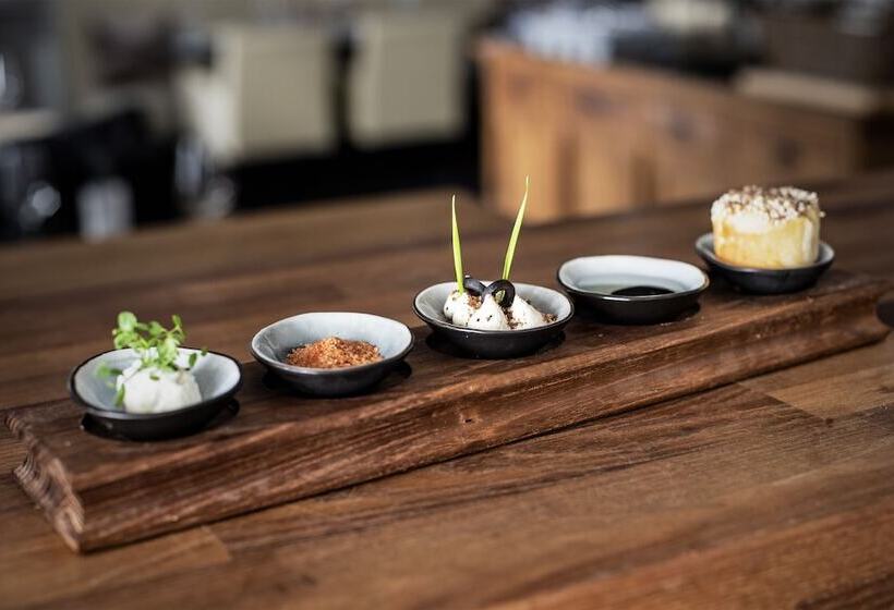 هتل Pension Café Eisgold