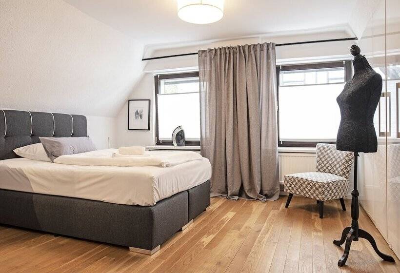 هتل Pension Café Eisgold