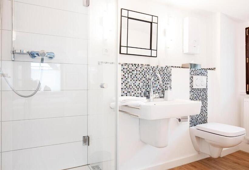 هتل Pension Café Eisgold