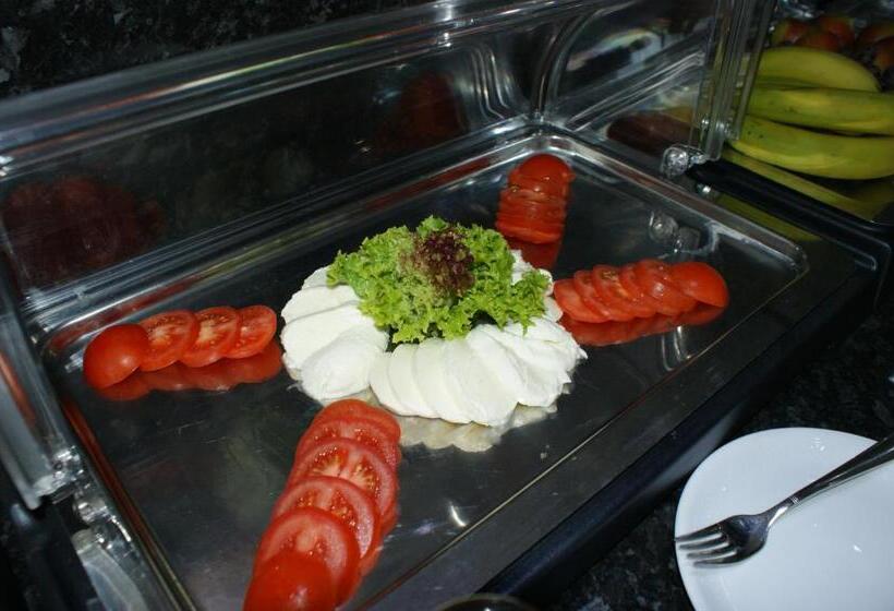 هتل Am Rosenplatz,24 Stunden Check In, Kostenfreie Parkplätze